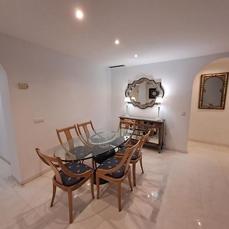 Luminous Apartment In Playas Del Duque , Puerto Banus By Holidays & Home Marbella Ngoại thất bức ảnh