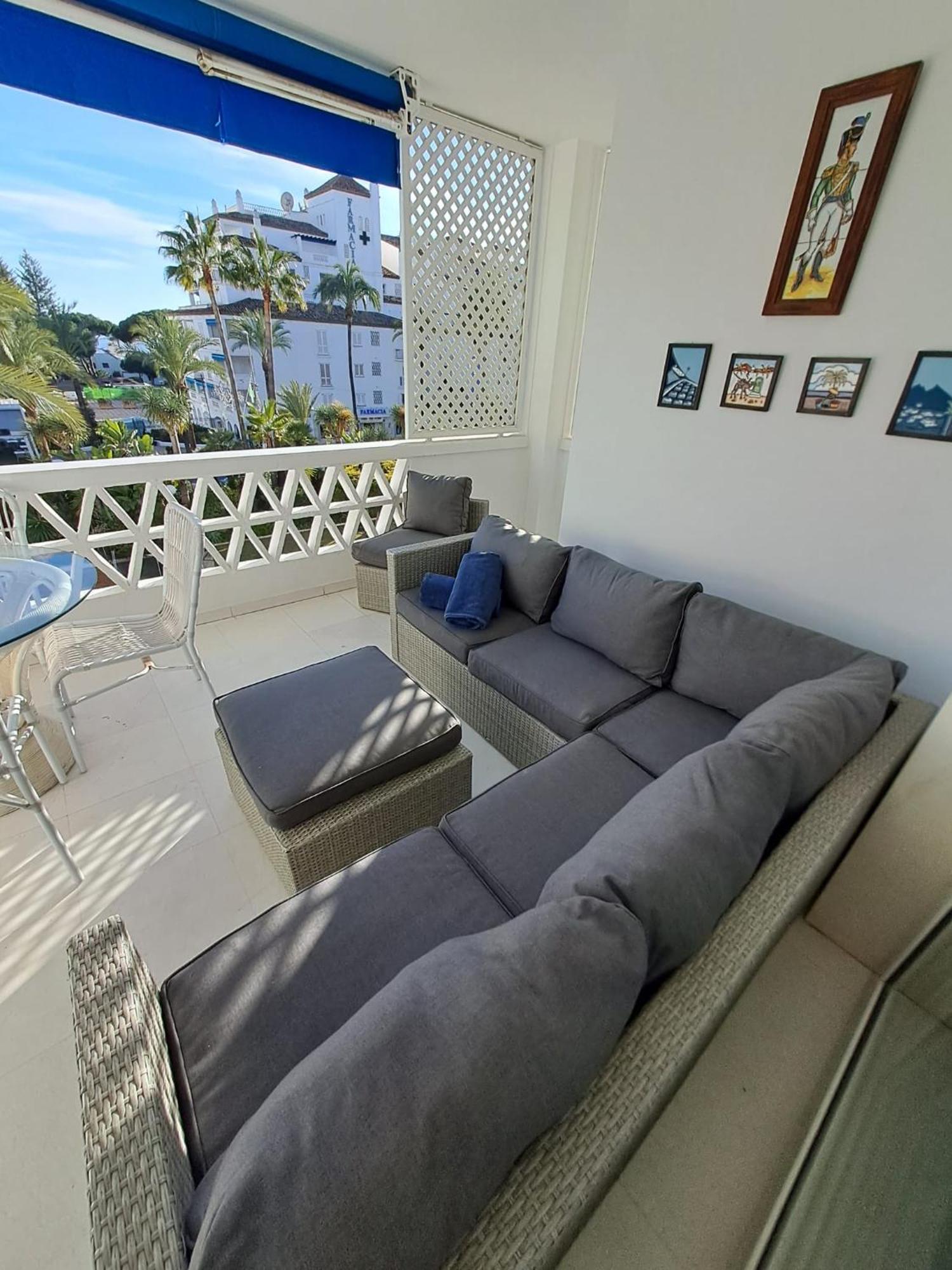 Luminous Apartment In Playas Del Duque , Puerto Banus By Holidays & Home Marbella Ngoại thất bức ảnh