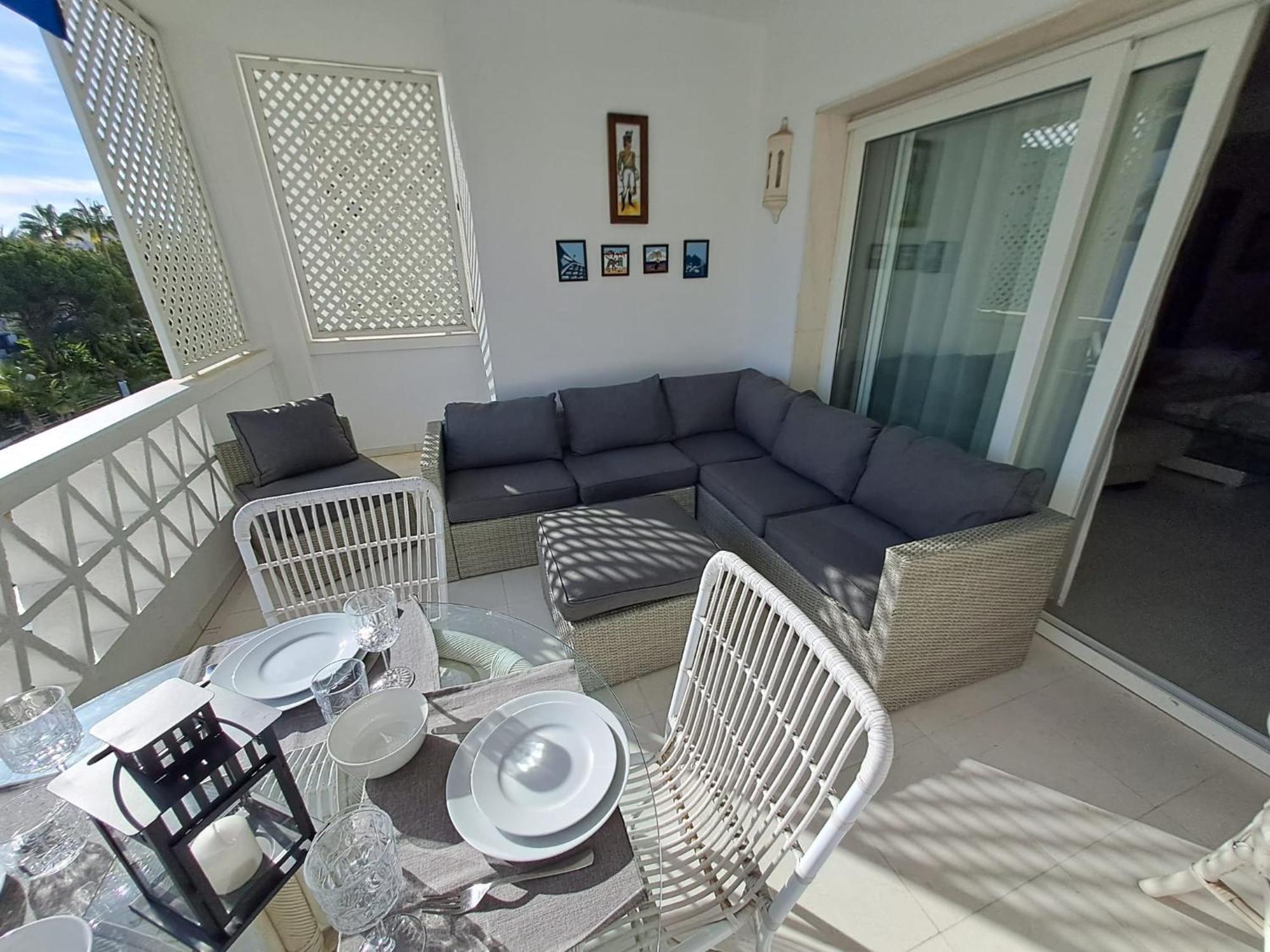 Luminous Apartment In Playas Del Duque , Puerto Banus By Holidays & Home Marbella Ngoại thất bức ảnh